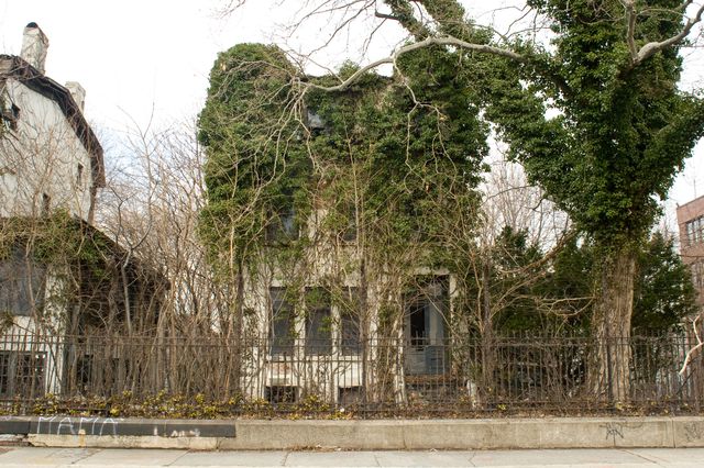 Admiral's Row house before it was torn down